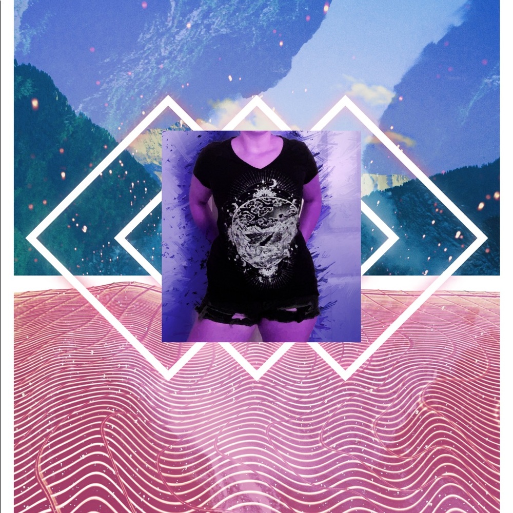 Style & Co women’s celestial graphic print t-shirt